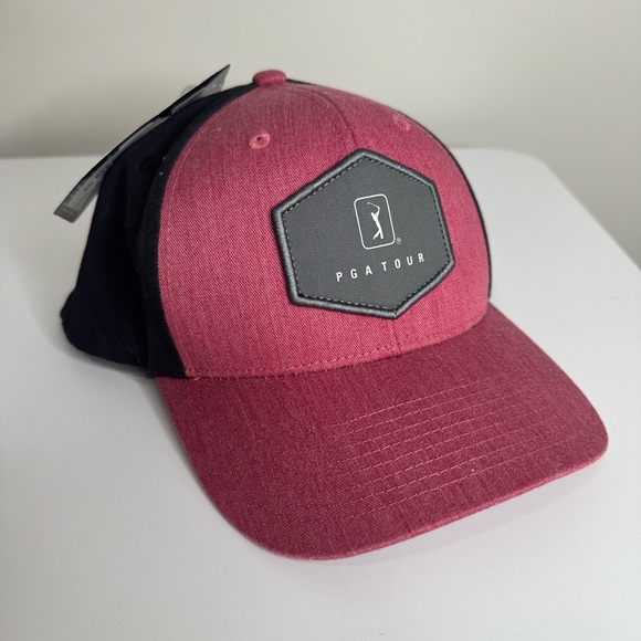 NWT PGA Tour Men’s Red Black Logo Patch Adjustable Sweat Wicking Hat Cap - Picture 2 of 8